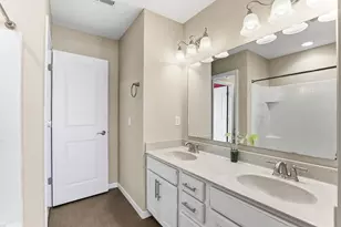 671 Devine Dr, New Brighton, MN 55112 - Photo 35