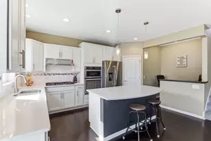 671 Devine Dr, New Brighton, MN 55112 - Photo 13
