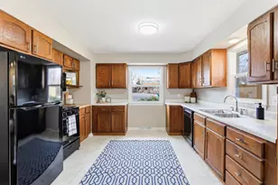 522 Summit St NE, Columbia Heights, MN 55421 - Photo 5