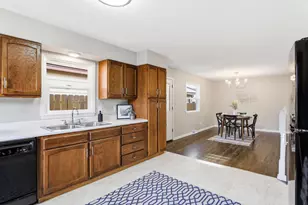 522 Summit St NE, Columbia Heights, MN 55421 - Photo 7