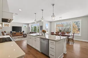 24111 Rice Lake Dr, Lakeville, MN 55044 - Photo 5