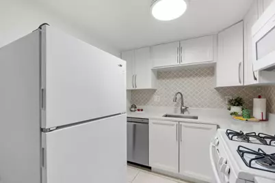 4820 Park Commons Drive #21, Saint Louis Park, MN 55416 - Photo 9
