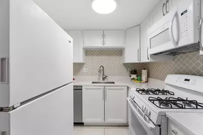 4820 Park Commons Drive #21, Saint Louis Park, MN 55416 - Photo 19