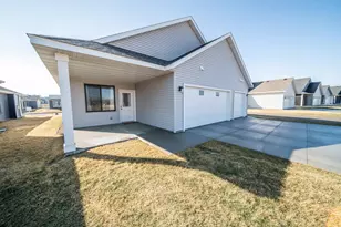 5247 Harvest Lake Dr NW, Rochester, MN 55901 - Photo 29