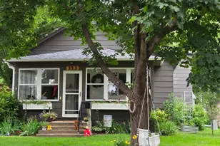 313 Stephens Ave, Ortonville, MN 56278 - Photo 1