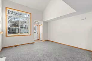 2457 Yellowstone Dr, Hastings, MN 55033 - Photo 5