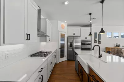 6749 Bellflower Drive, Minnetrista, MN 55331 - Photo 11