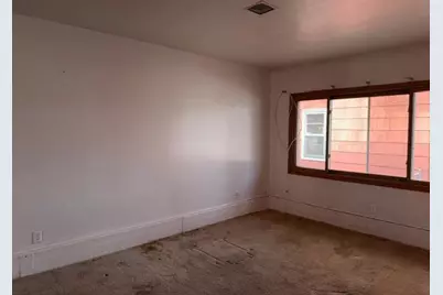 1030 Hyacinth Avenue E, Saint Paul, MN 55106 - Photo 13