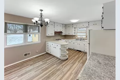 3038 Pine Avenue, Slayton, MN 56172 - Photo 3