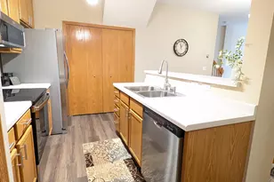 14102 Plymouth Ave, Burnsville, MN 55337 - Photo 5