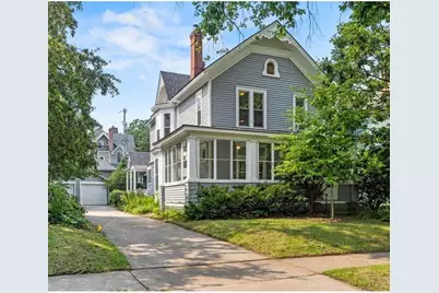 520 Holly Avenue, Saint Paul, MN 55102 - Photo 1