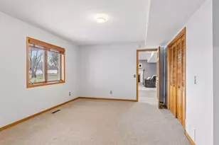 610 Watersedge Terrace, Mendota Heights, MN 55120 - Photo 33