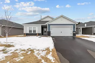 5381 395th St, North Branch, MN 55056 - Photo 3