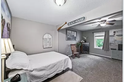 7011 Pleasant View Drive, Mounds View, MN 55112 - Photo 11