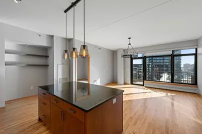 1120 S 2nd Street #813, Minneapolis, MN 55415 - Photo 5