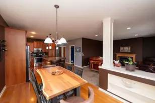 11446 Balsam Way, Woodbury, MN 55129 - Photo 9