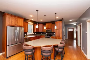 11446 Balsam Way, Woodbury, MN 55129 - Photo 3