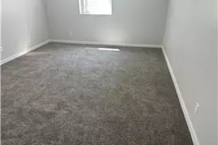 468 Thomas Ave, Saint Paul, MN 55103 - Photo 9