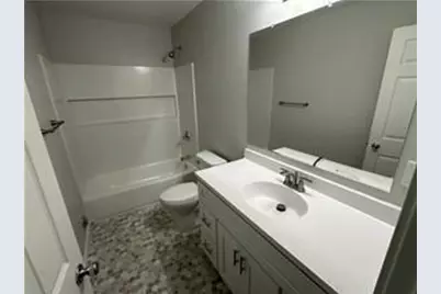 468 Thomas Avenue, Saint Paul, MN 55103 - Photo 13