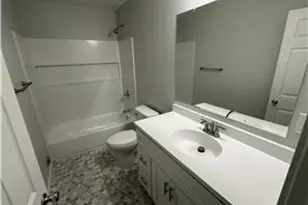 468 Thomas Ave, Saint Paul, MN 55103 - Photo 13