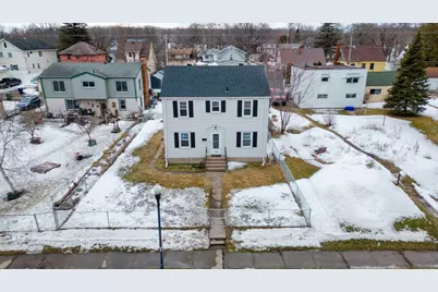 2815 1st Avenue, Hibbing, MN 55746 - Photo 1