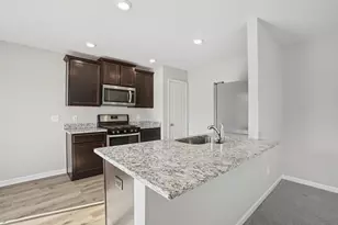 1012 White Tail Ln, Montrose, MN 55363 - Photo 13