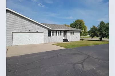 815 6th Avenue NE, Perham, MN 56573 - Photo 1