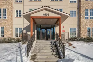 4901 Hawthorne Ct, Edina, MN 55436 - Photo 47