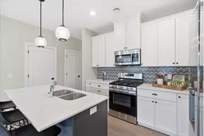 1512 Southpoint Drive, Hudson, WI 54016 - Photo 3