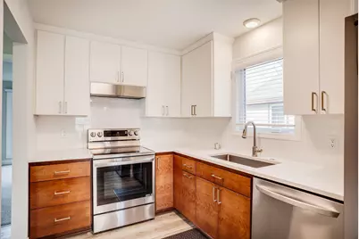 3546 Pilgrim Lane N, Plymouth, MN 55441 - Photo 7