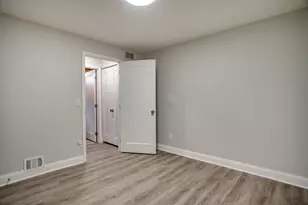 3546 Pilgrim Ln N, Plymouth, MN 55441 - Photo 23