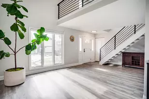 3546 Pilgrim Ln N, Plymouth, MN 55441 - Photo 3