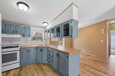 109 Hialeah Street, Osceola, WI 54020 - Photo 9