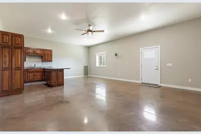 109 Kelsey Lane, Slayton, MN 56172 - Photo 3