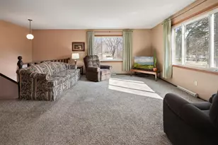 805 2nd Ave S, Sauk Rapids, MN 56379 - Photo 9