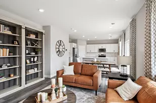 17058 Draper Wy, Lakeville, MN 55044 - Photo 3