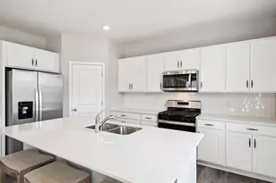 17058 Draper Wy, Lakeville, MN 55044 - Photo 9