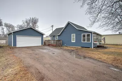 212 Forest Avenue W, Mora, MN 55051 - Photo 23