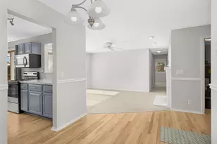 12229 42nd Ave N, Plymouth, MN 55441 - Photo 9