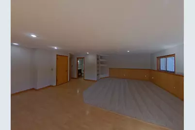 9319 93rd Street S, Cottage Grove, MN 55016 - Photo 13