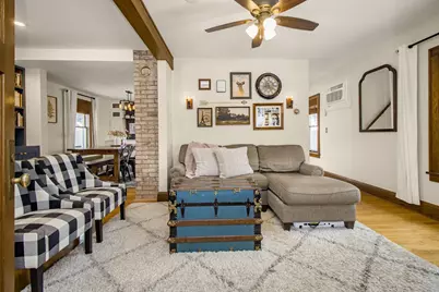 857 Cottage Avenue E, Saint Paul, MN 55106 - Photo 3