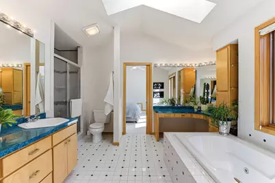 13037 Hialeah Path, Apple Valley, MN 55124 - Photo 23