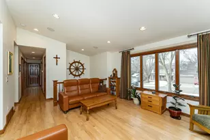 1504 20th Ave NE, Rochester, MN 55906 - Photo 3