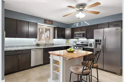 237 S Chestnut Street, Belle Plaine, MN 56011 - Photo 7