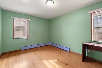 237 S Chestnut Street, Belle Plaine, MN 56011 - Photo 17