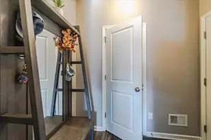 6972 Archer Trl, Inver Grove Heights, MN 55077 - Photo 17