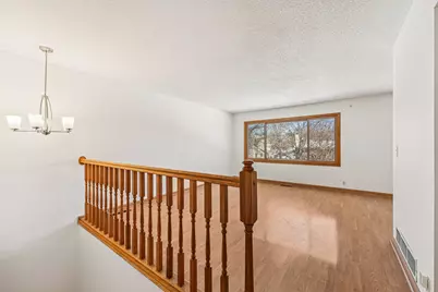 9205 29th Avenue N, New Hope, MN 55427 - Photo 7