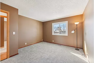 9205 29th Avenue N, New Hope, MN 55427 - Photo 13