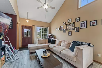 2196 Flamingo Drive, Shakopee, MN 55379 - Photo 3