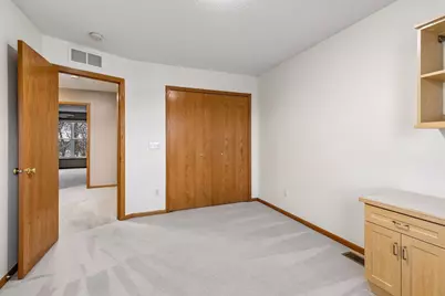 1658 Oakbrooke Circle, Eagan, MN 55122 - Photo 35